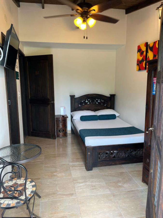 Santiago Dc Hotel Кали Экстерьер фото