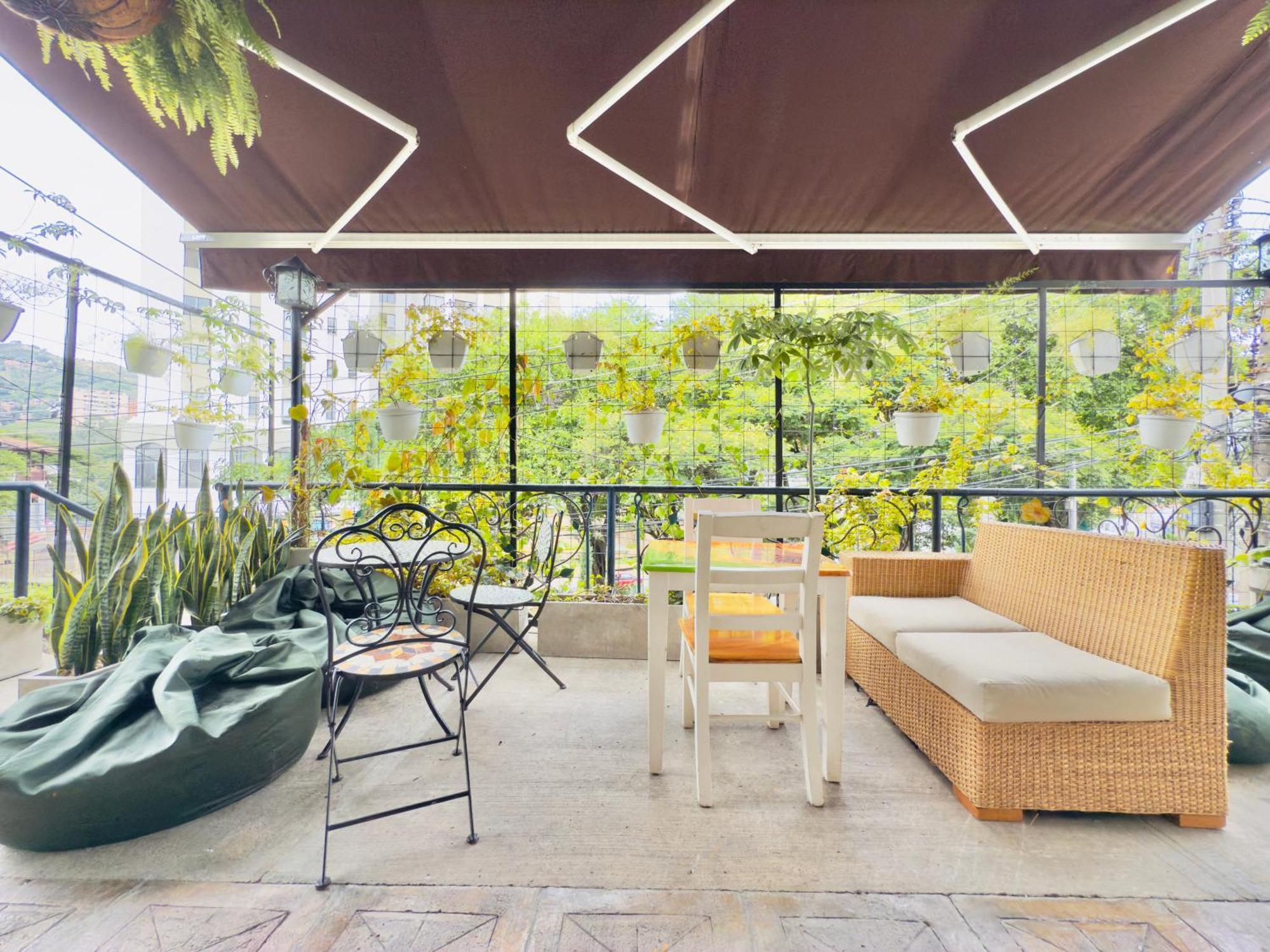 Santiago Dc Hotel Кали Экстерьер фото