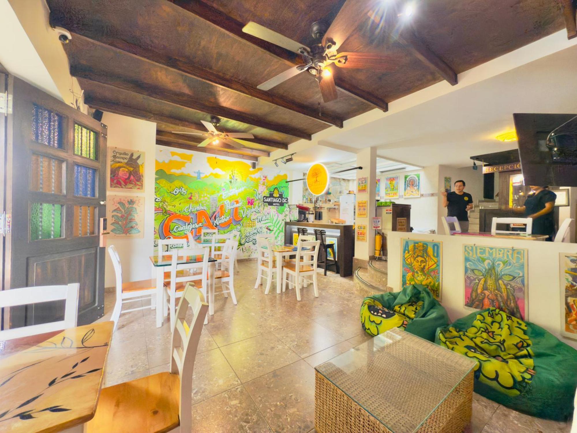 Santiago Dc Hotel Кали Экстерьер фото